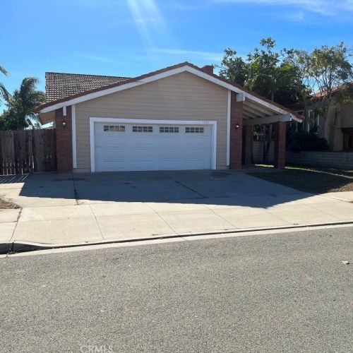 1320 Juneberry Pl, Oxnard, CA 93036-6215