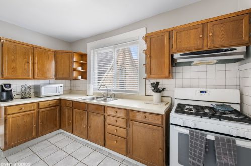 2912 Talman Ave, Chicago IL 60625-0014 exterior