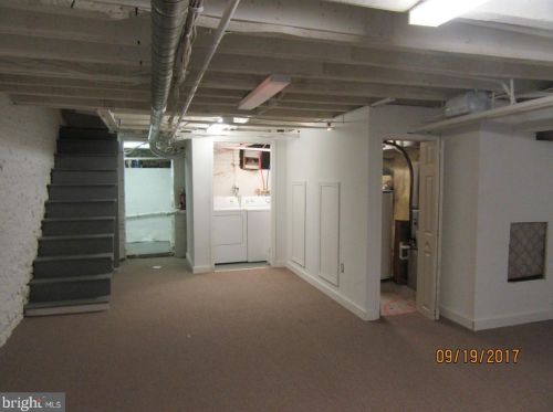 947 2nd St, Philadelphia PA 19122-1946 exterior