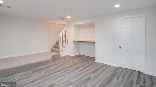 11902 Valleywood Dr, Silver Spring MD 20902-2235 exterior