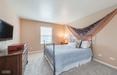 1103 Hamilton St, Joliet IL 60404-7249 exterior