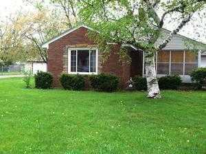 2827 Sharon Ave, Wyoming, MI