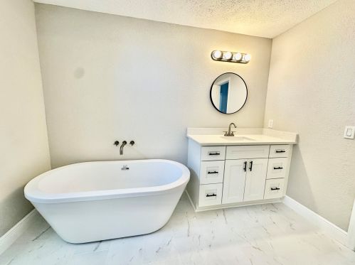 1985 Leafy Rd, Fort Pierce FL 34953-1328 exterior