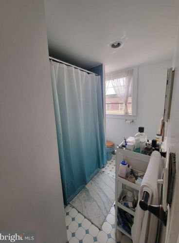 775 3rd St, Philadelphia PA  19123-2903 exterior