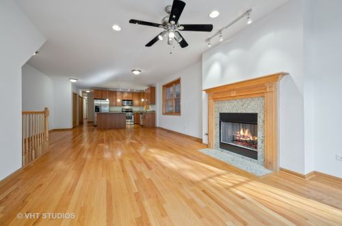 3303 Michigan Ave, Chicago, IL