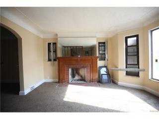 18211 Santa Rosa Dr, Detroit MI  48221-2242 exterior