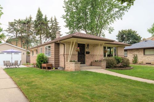 2627 83rd St, Milwaukee, WI 53213-1028