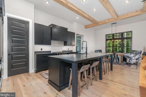 2054 Church Rd, Hummelstown PA exterior