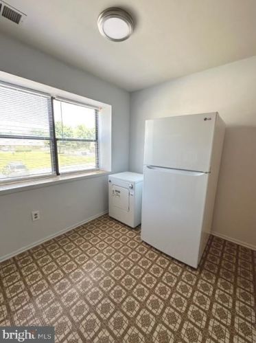 908 Silver Ct, Trenton NJ  08690-3521 exterior