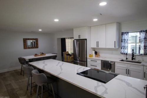 1280 Morningside Dr, Naples FL 34103-3314 exterior