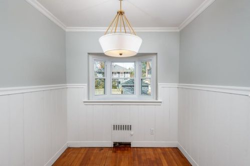 12 Goldsmith St, Providence RI 02906-4808 exterior