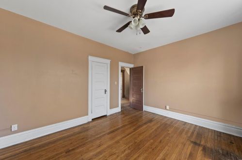 5812 De Giverville Ave, Saint Louis MO 63112-1617 exterior