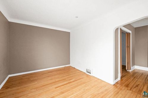 2719 2nd St, Duluth MN 55812-1920 exterior