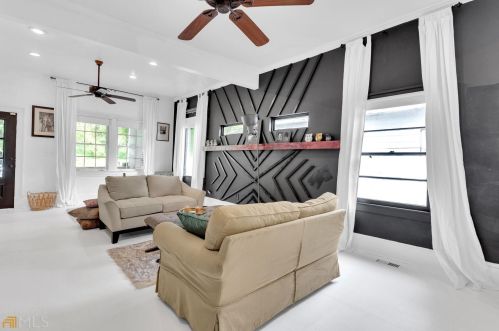 548 Holderness St, Atlanta GA 30310-1750 exterior