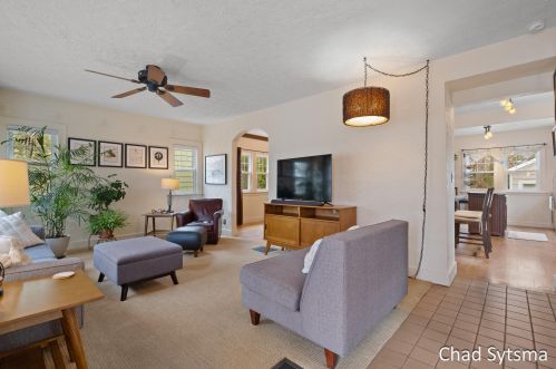 700 Rosewood Ave, Grand Rapids, MI 49506-2832