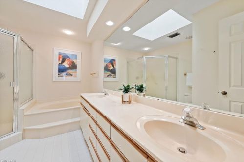 143 Cypress Vw Dr, Naples FL 34113-8080 exterior