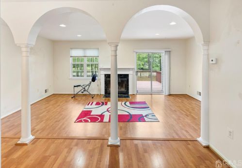 17 Ashley Dr, Old Bridge NJ 08857-2929 exterior