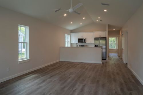 239 Renoir Rd, Defuniak Springs FL 32433-6789 exterior