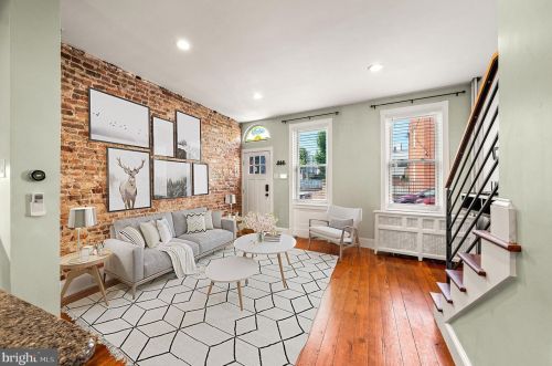 340 Fairmount Ave, Philadelphia PA  19123-2931 exterior