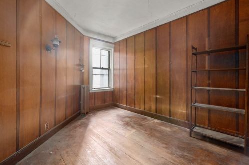 65 Pleasant St, Brookline MA 02446-3723 exterior