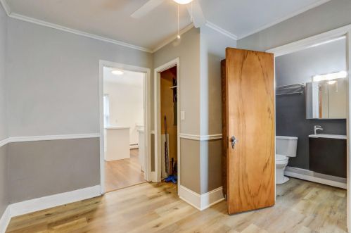 210 64, Milwaukee WI 53213-4013 exterior