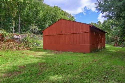 1599 Us Route 30, Hookstown PA 15050-1424 exterior