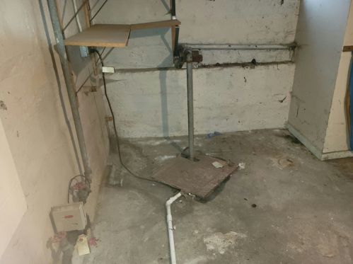 4850 Long Ave, Chicago IL 60638-1713 exterior