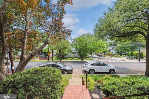 4116 10th St, Washington, DC 20017-1805