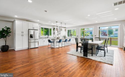 2216 30th St, Washington DC  20020-3369 exterior