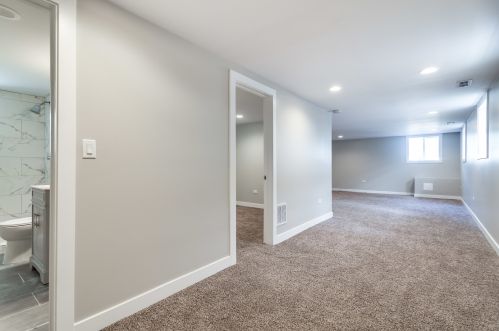 529 46 St, Chicago IL 60653-4501 exterior