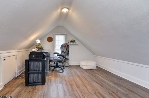 18 Hamilton St, Bloomingdale NJ 07403-1731 exterior