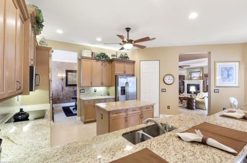 3440 Atlantic Cir, Naples FL 34119-8636 exterior