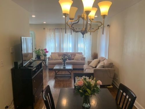 10608 Wallace St, Chicago, IL 60628-2445