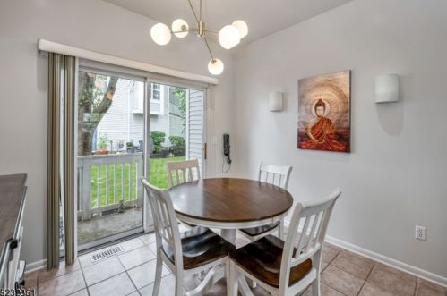 903 Evergreen Ct, Whippany NJ exterior