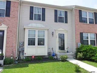 737 Blossom Dr, Hanover, PA 17331-2077