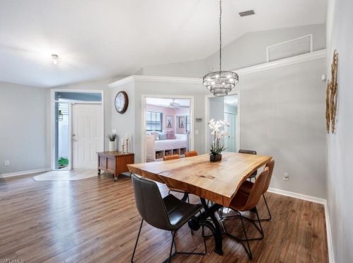 3166 Carriage Cir, Naples FL 34105-2700 exterior