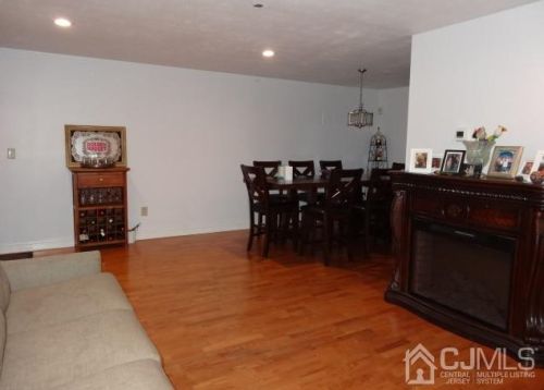 404 Lafayette Rd, Metuchen NJ  08840-2980 exterior