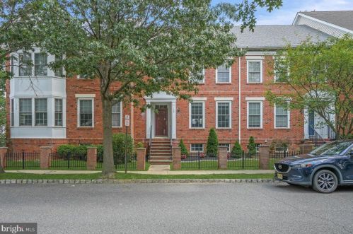 108 Heritage St, Trenton, NJ 08691-4110