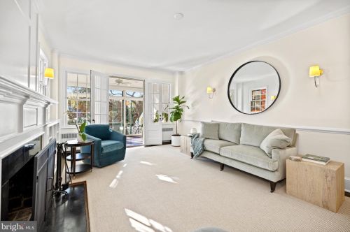 3324 Reservoir Rd, Washington DC  20007-2311 exterior