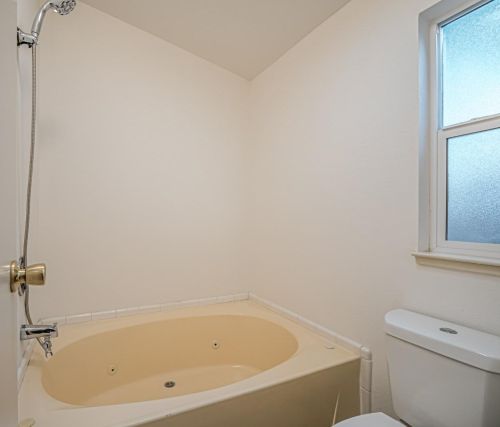 920 Capitola Ave, Capitola CA 95010-2130 exterior