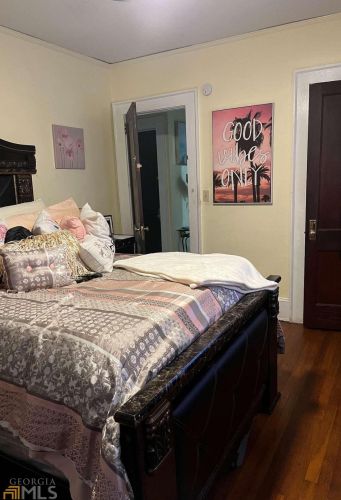 1533 Melrose Dr, Atlanta GA 30310-4534 exterior