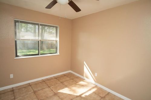 7010 Foxfield Ln, Humble TX 77338-1431 exterior