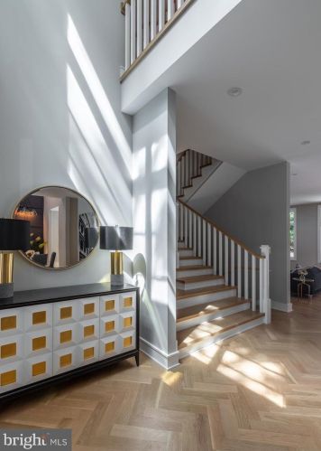 3036 Arizona Ave, Washington DC  20016-3419 exterior