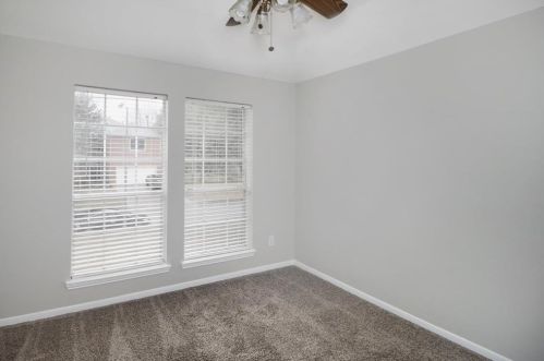 8203 Cross Country Dr, Humble TX 77346-6115 exterior