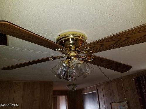 1705 Charleston Ave, Phoenix AZ 85023-1218 exterior