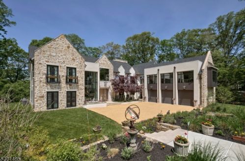 175 Roundtop Rd, Bernardsville, NJ 07924-2106