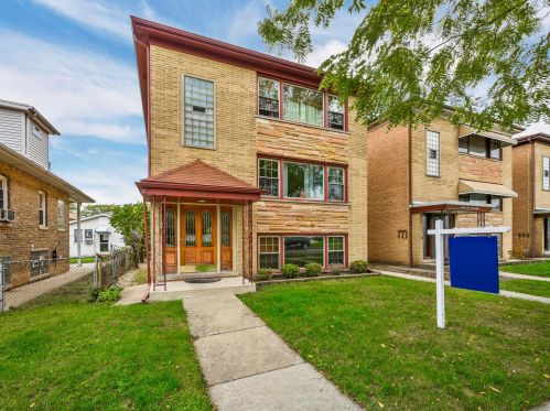 2426 75th Ct, Chicago, IL 60707-2675