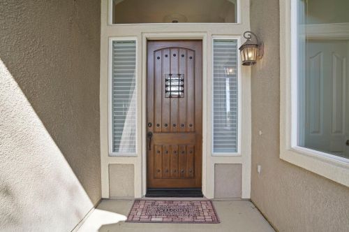 2048 Frascati Dr, Folsom, CA 95762-3968