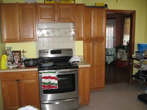 284 Dickinson St, Springfield MA 01108-1871 exterior