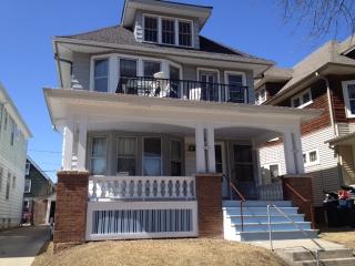 2955 Frederick Ave, Milwaukee WI  53211-3302 exterior